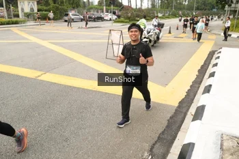 Runner Photo 4260727
