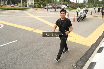 Runner Photo 4260730