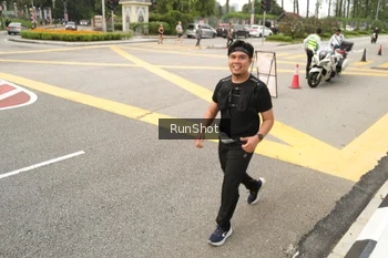 Runner Photo 4260731
