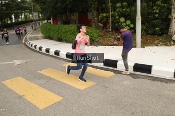 Runner Photo 4260741