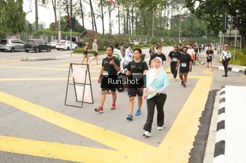 Runner Photo 4260747