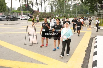 Runner Photo 4260750