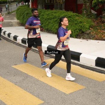 Runner Photo 4260768