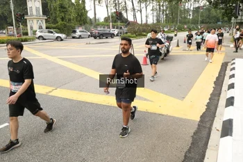 Runner Photo 4260785