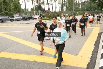 Runner Photo 4260789