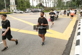 Runner Photo 4260809