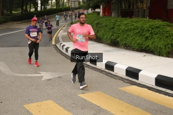 Runner Photo 4260818