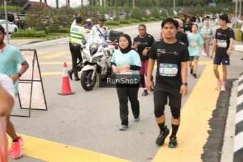 Runner Photo 4260834