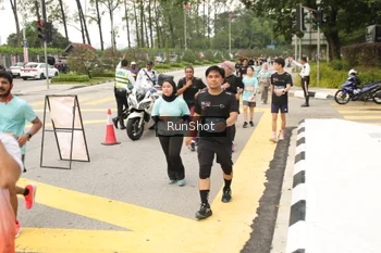 Runner Photo 4260836