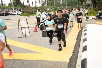 Runner Photo 4260837
