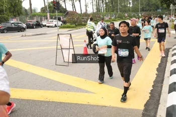 Runner Photo 4260845