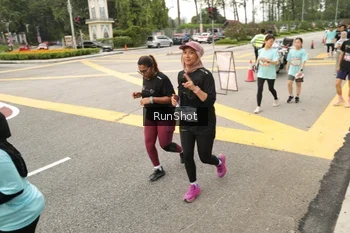 Runner Photo 4260855