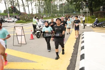 Runner Photo 4260856