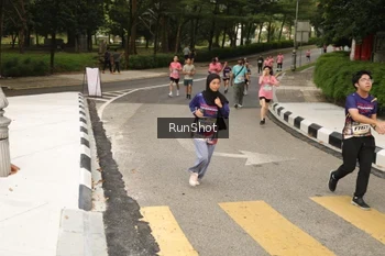 Runner Photo 4260898