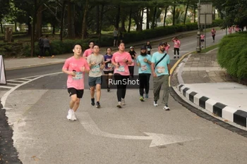 Runner Photo 4260917