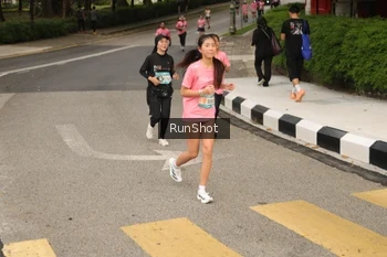 Runner Photo 4260959
