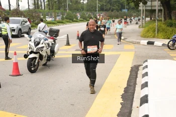 Runner Photo 4261053