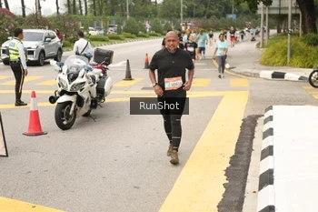 Runner Photo 4261054