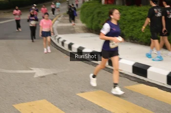 Runner Photo 4261069