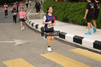 Runner Photo 4261071