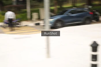 Runner Photo 4261077