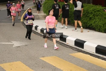 Runner Photo 4261082