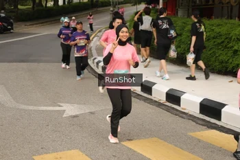 Runner Photo 4261104