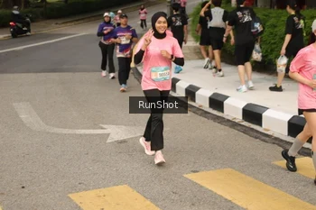 Runner Photo 4261105