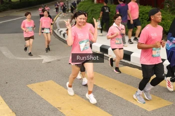 Runner Photo 4261345