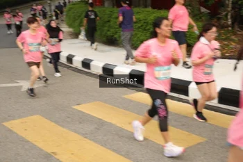 Runner Photo 4261352