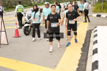 Runner Photo 4261374