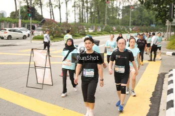 Runner Photo 4261377