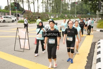 Runner Photo 4261381