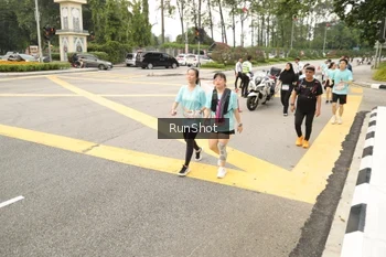 Runner Photo 4261409