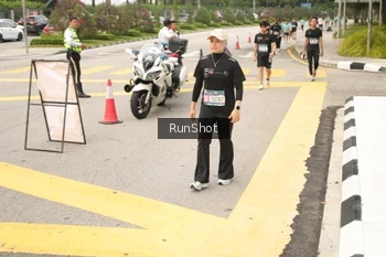 Runner Photo 4261540
