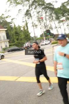 Runner Photo 4261630