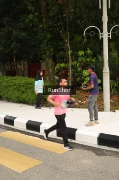 Runner Photo 4261638
