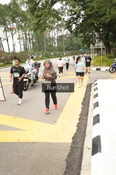 Runner Photo 4261645