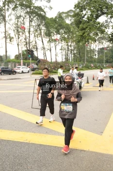 Runner Photo 4261647