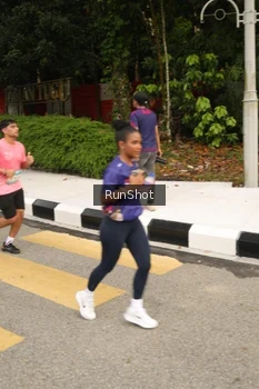 Runner Photo 4261687