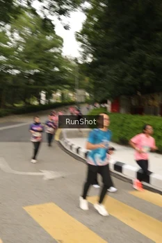 Runner Photo 4261690