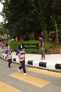 Runner Photo 4261706