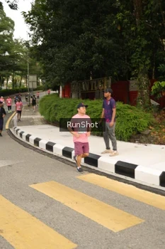 Runner Photo 4261729