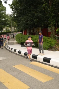 Runner Photo 4261730