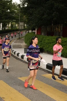 Runner Photo 4261753