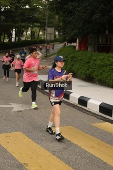 Runner Photo 4261757