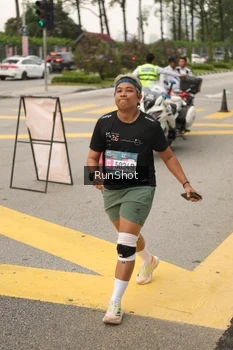 Runner Photo 4261785
