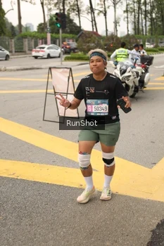 Runner Photo 4261787