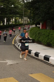 Runner Photo 4261796