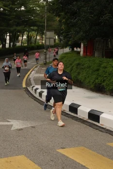 Runner Photo 4261798